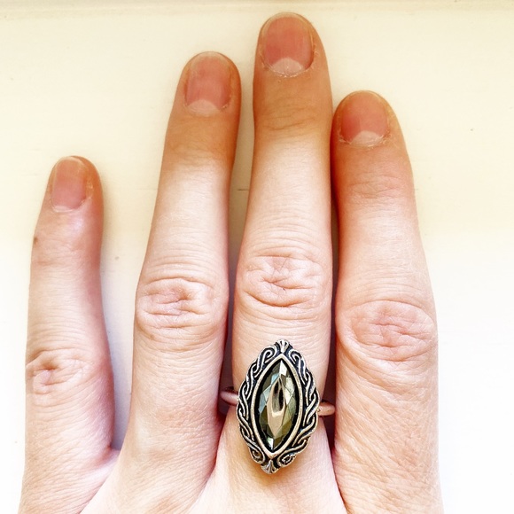 Avon Jewelry - Vintage Avon silver & gray gemstone marquise ring